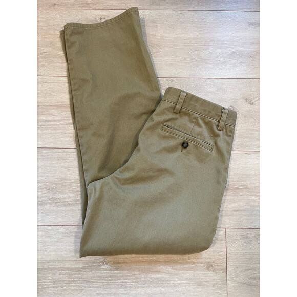 Dockers Straight Fit Flat Front Khaki Chinos Size 32X32 JL - Picture 1 of 12